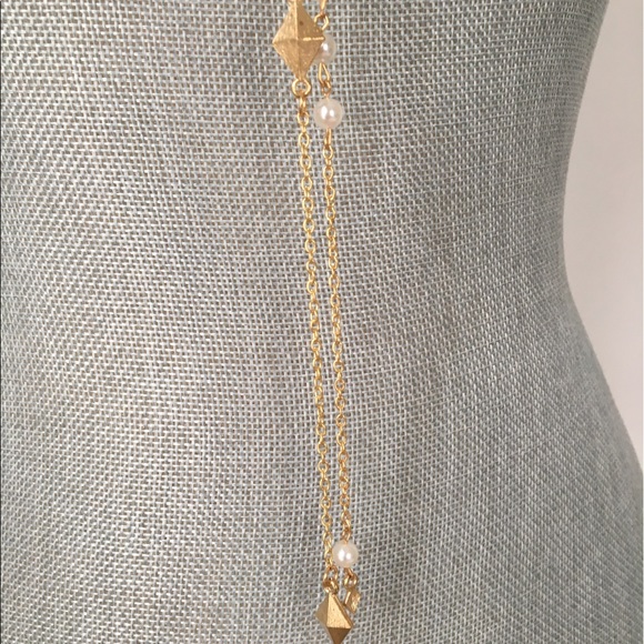 Revolve layered drop necklace IN GOLD - Picture 4 of 4