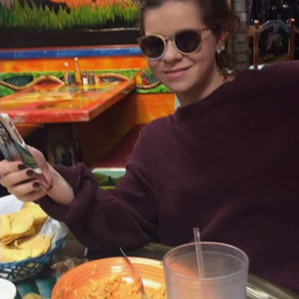 Meet your Posher, Lilly