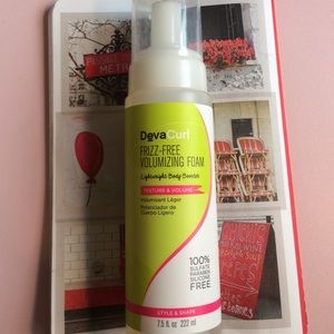 Devacurl Frizz Free Volumizing Foam