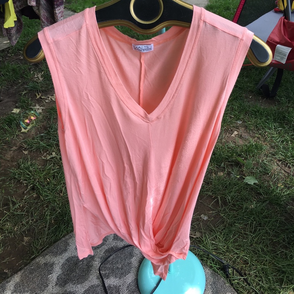 Basic but super soft and cute top!