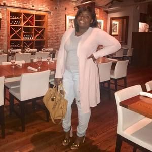 Meet your Posher, Rae