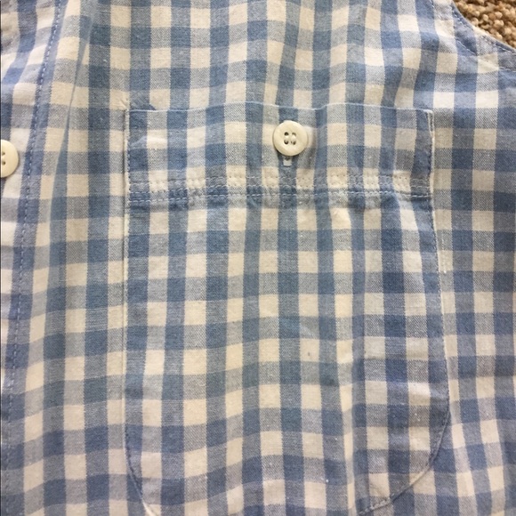 Columbia sleeveless button down - Picture 6 of 6