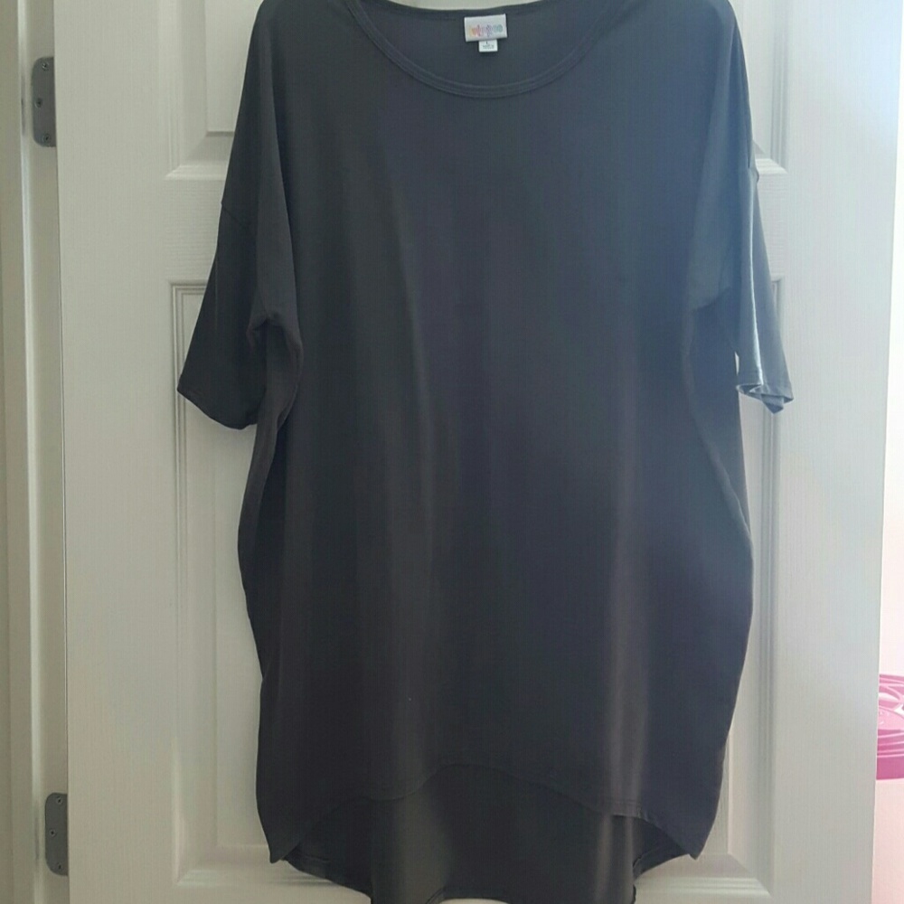 Lularoe top
