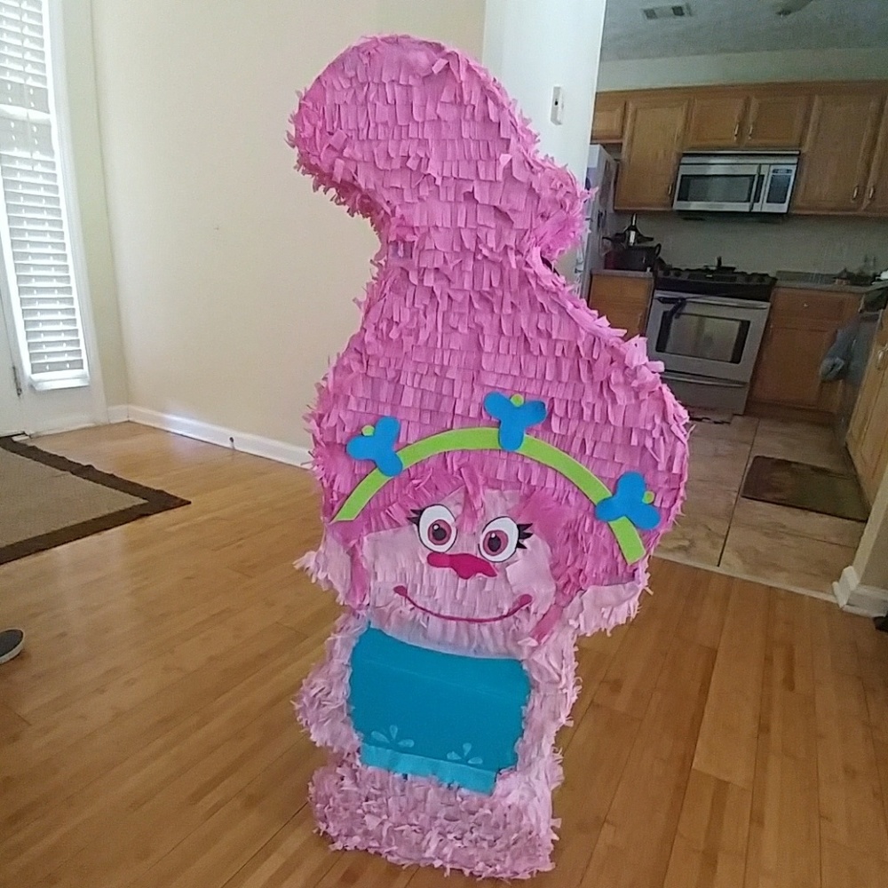 Kids Poppy Pinata