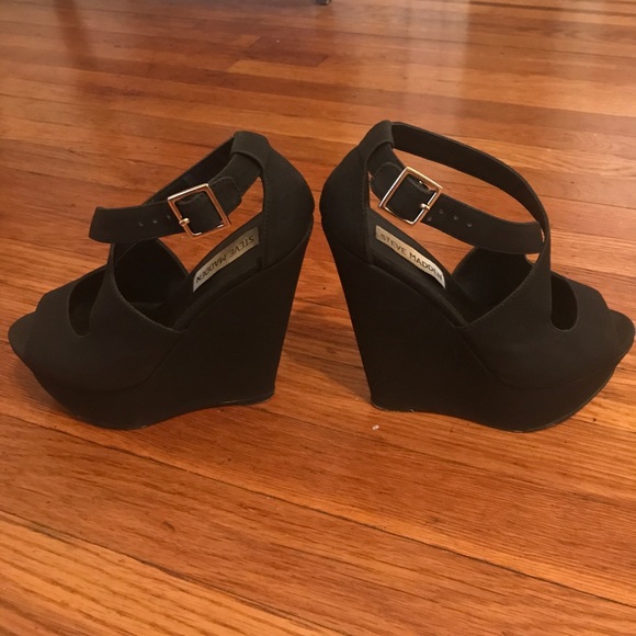 SOLD - Picture 5 of 7