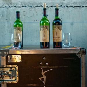 Meet your Posher, Carissa