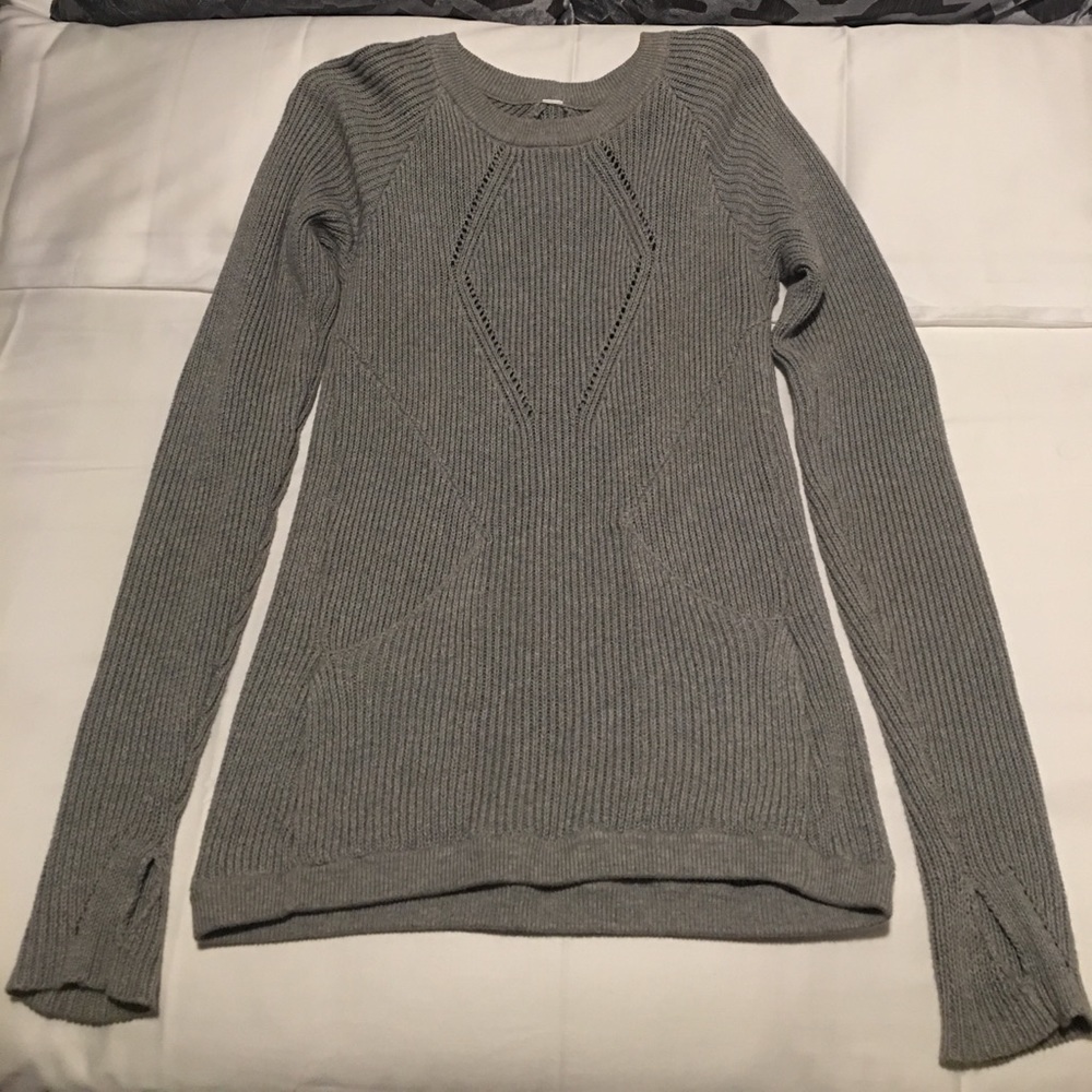 LuLuLemon sweater