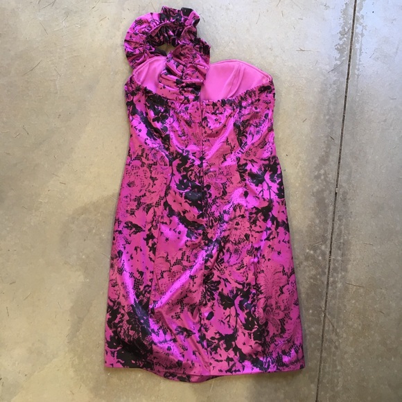 One strap cocktail dress - Picture 2 of 3