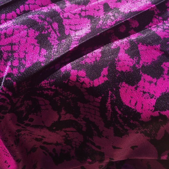 One strap cocktail dress - Picture 3 of 3