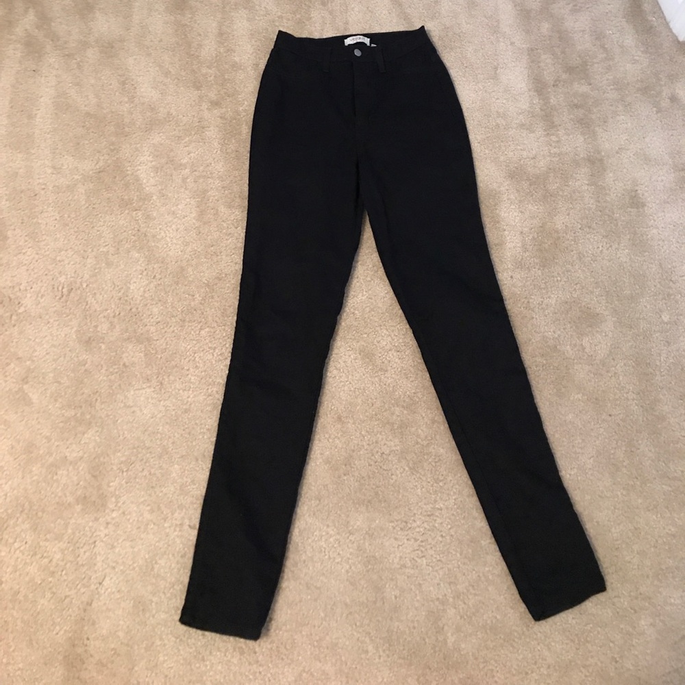 High waisted jeans