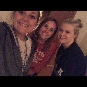 Meet your Posher, Kelsey