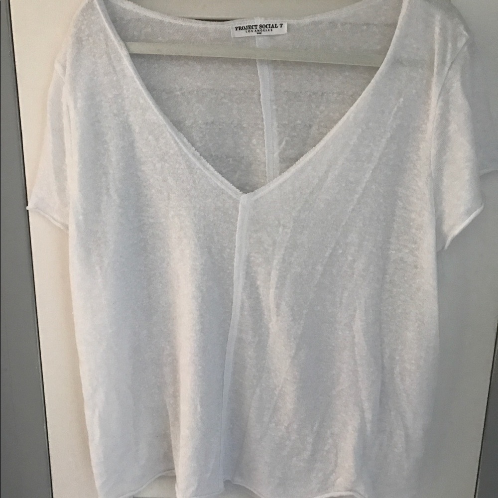 White V-neck Tshirt