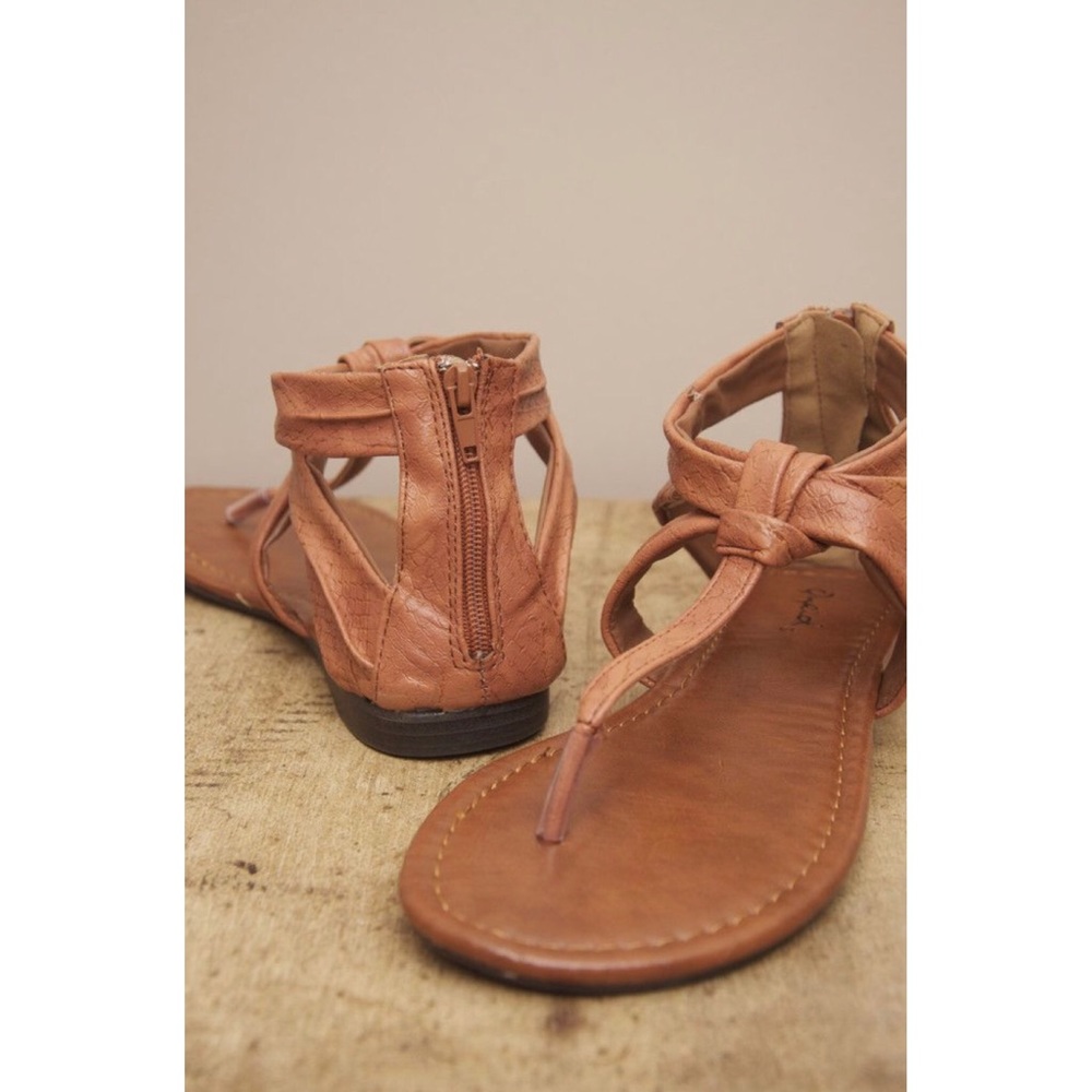 NEW! Boutique Qupid Sandals