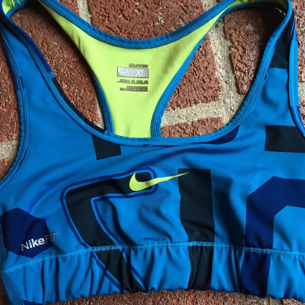 Nike Pro Sports Bra