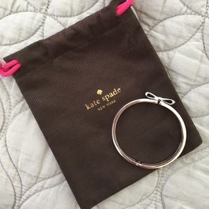 ♠️Silver bow bracelet