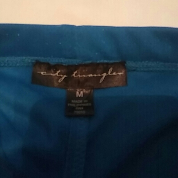 Prom dress - Picture 2 of 2