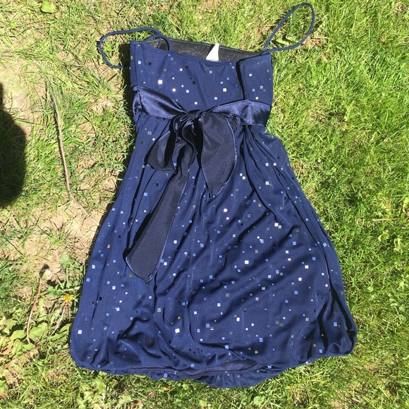 Sequenced cocktails dress - Picture 2 of 3