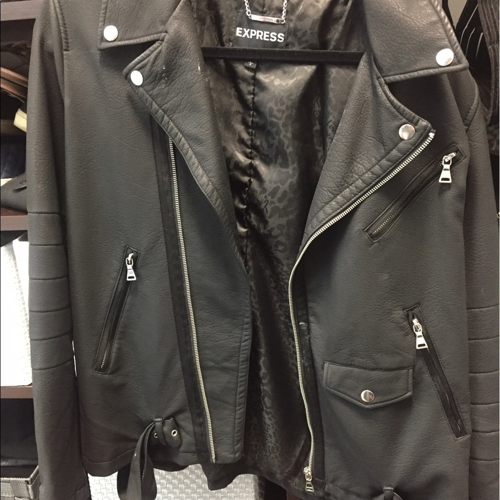 Black Leather Jacket ✨