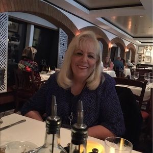 Meet your Posher, Pat