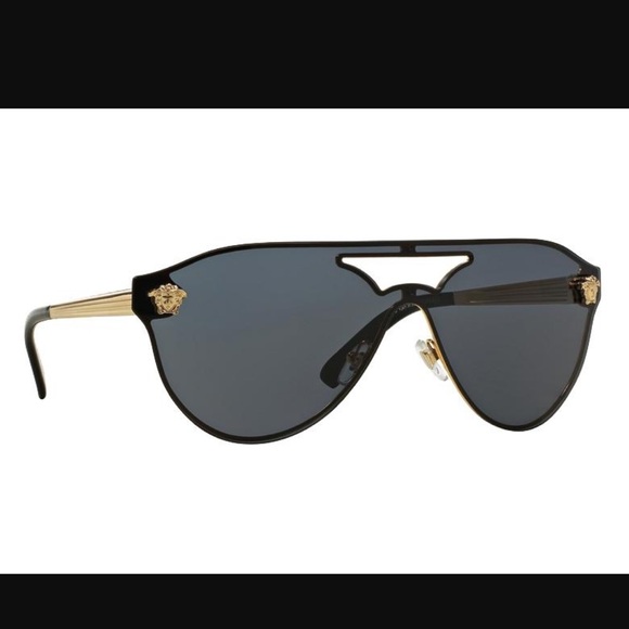 Versace Accessories - VERSACE Aviator Sunglasses AUTHENTIC. Like New!