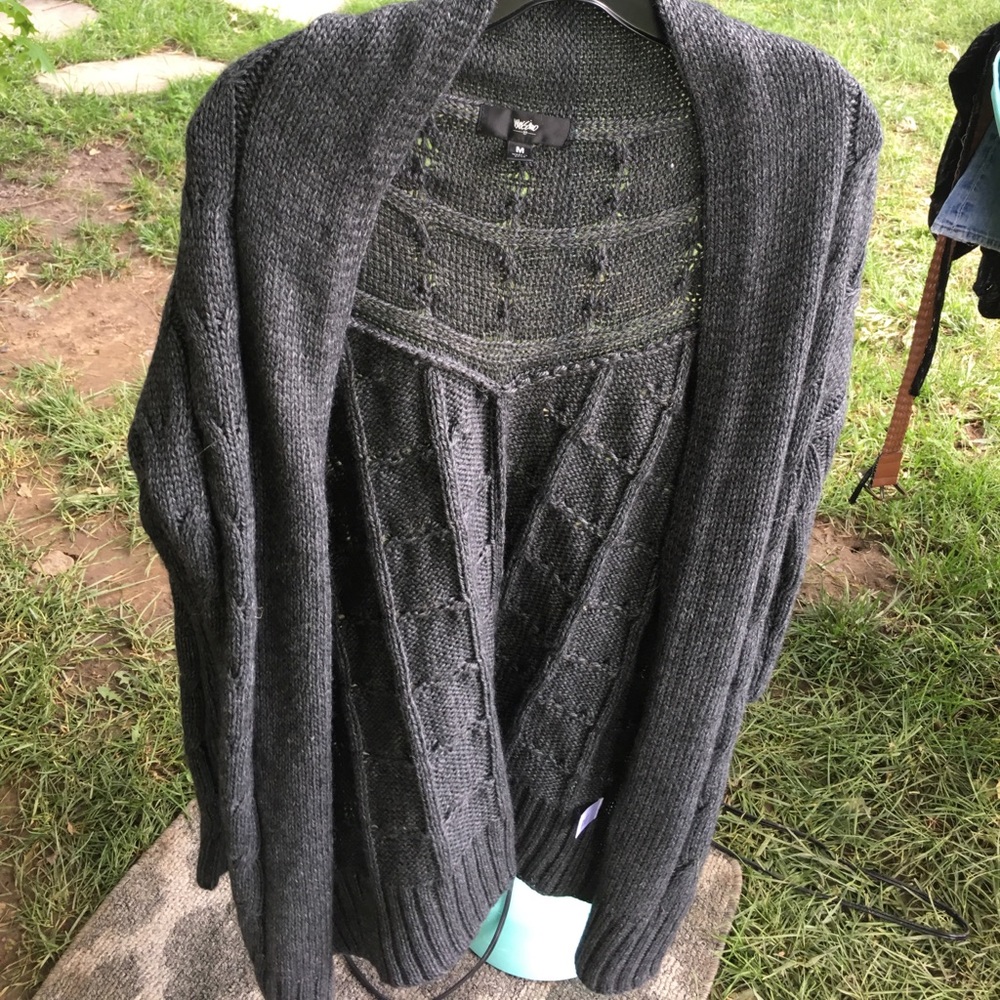 Great Cardigan!