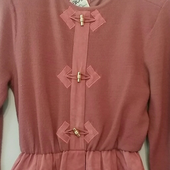VINTAGE blush dress with belt - Picture 2 of 5
