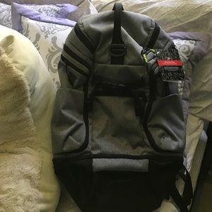 LuluLemon BRAND NEW All Access Pack TAGS STILL ON