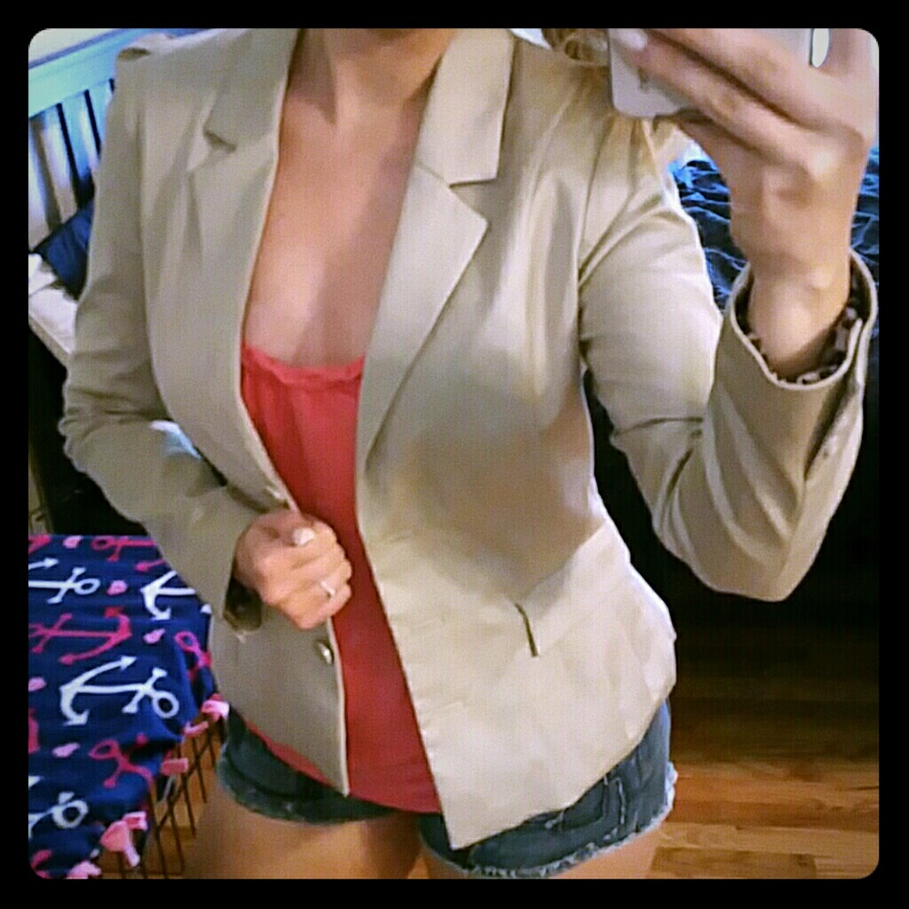 H&M Tan Blazer