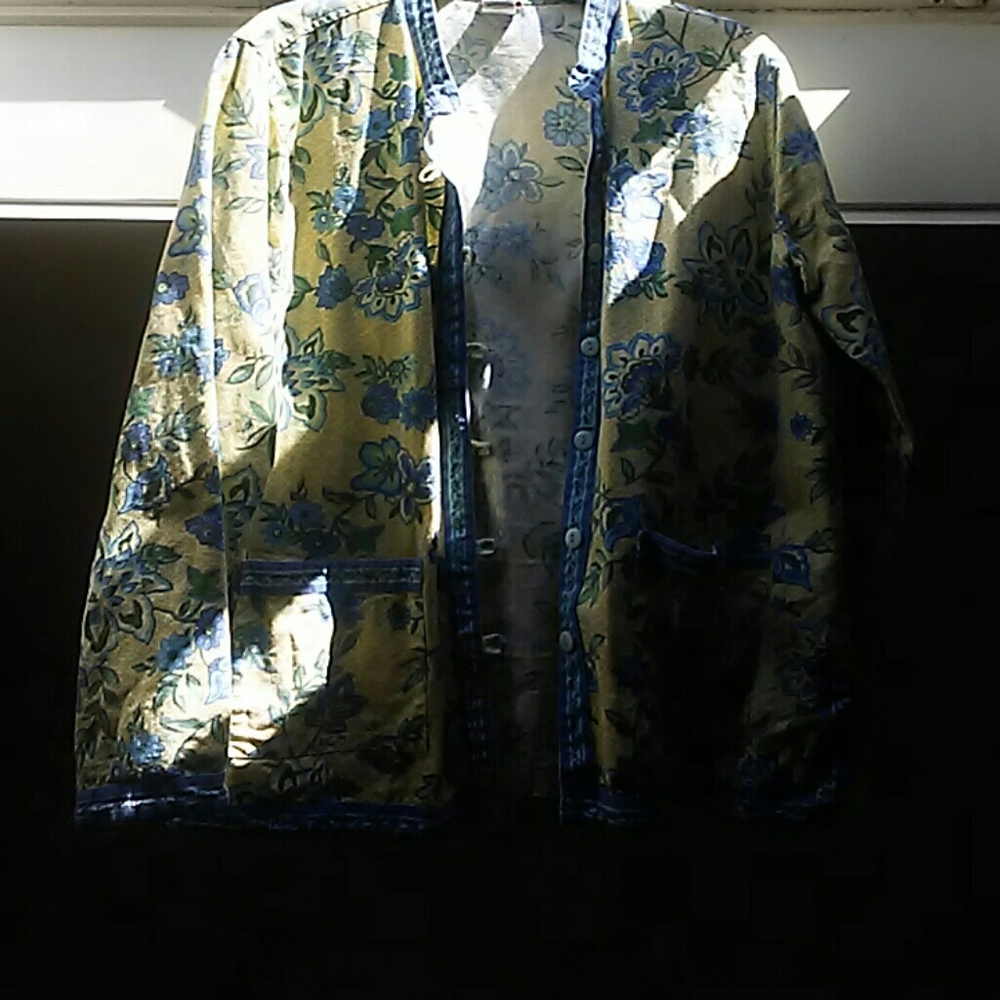 Button up jacket