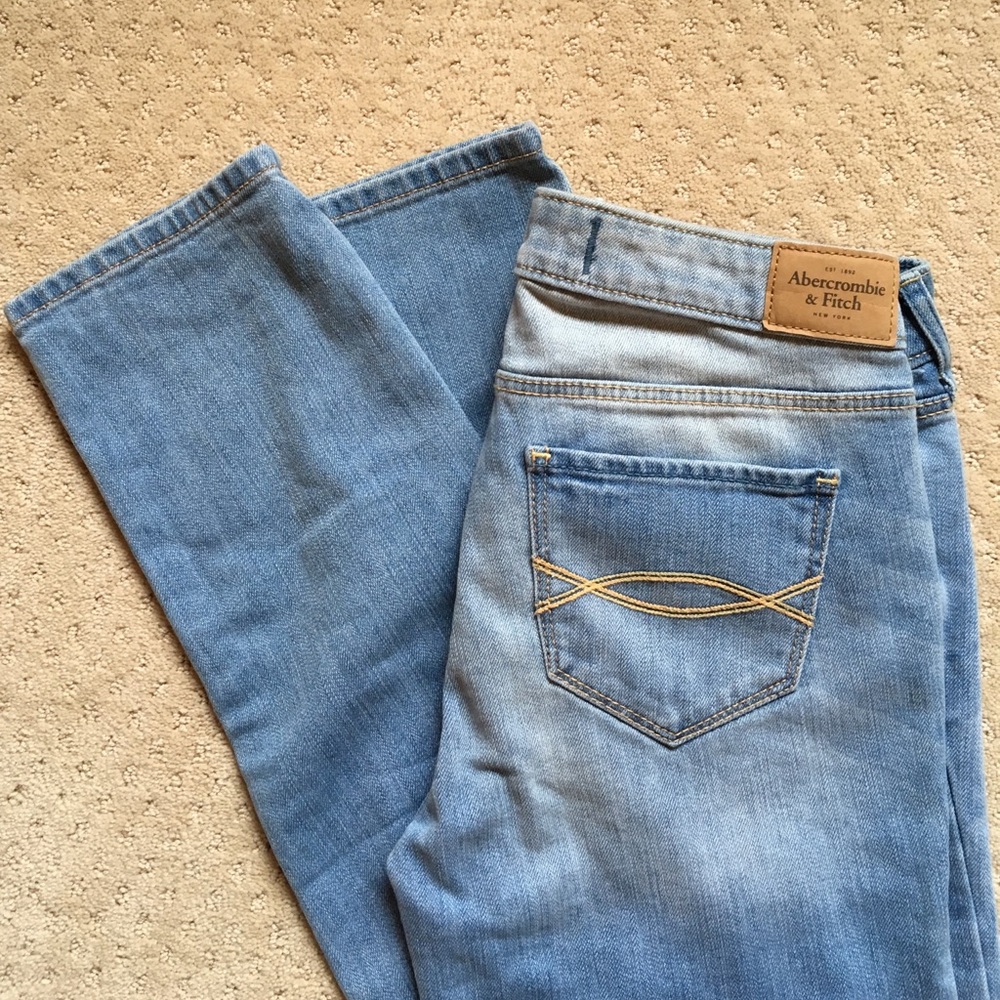 Abercrombie & Fitch, Jeans