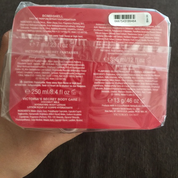 Victoria's Secret gift set - Picture 2 of 2