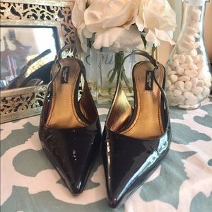 Dolce & Gabbana patent lthr black slingback heels