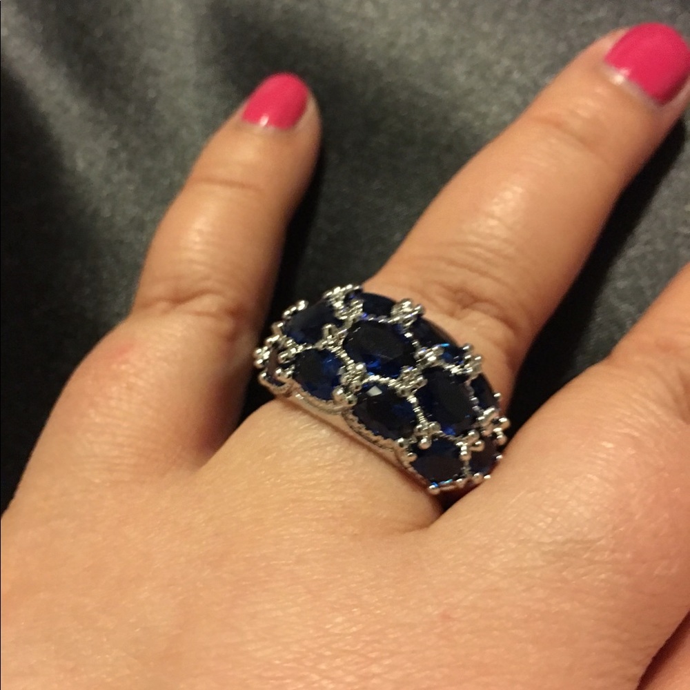 ππHPππSterling Silver Sapphire Ring! - Picture 1 of 2
