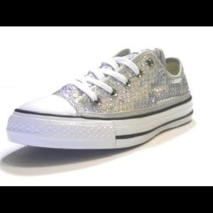 Silver sequence converse