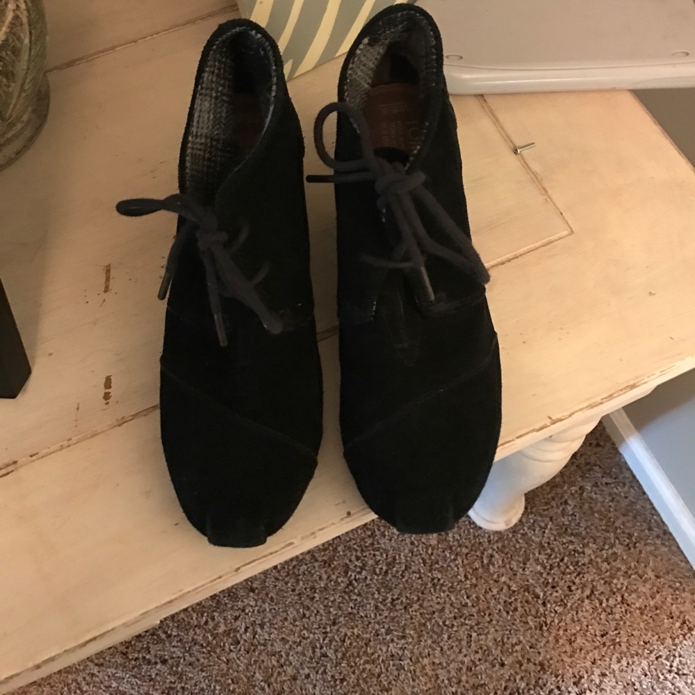 Toms booties