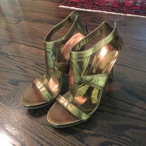 Nine West Gold heels | size 8