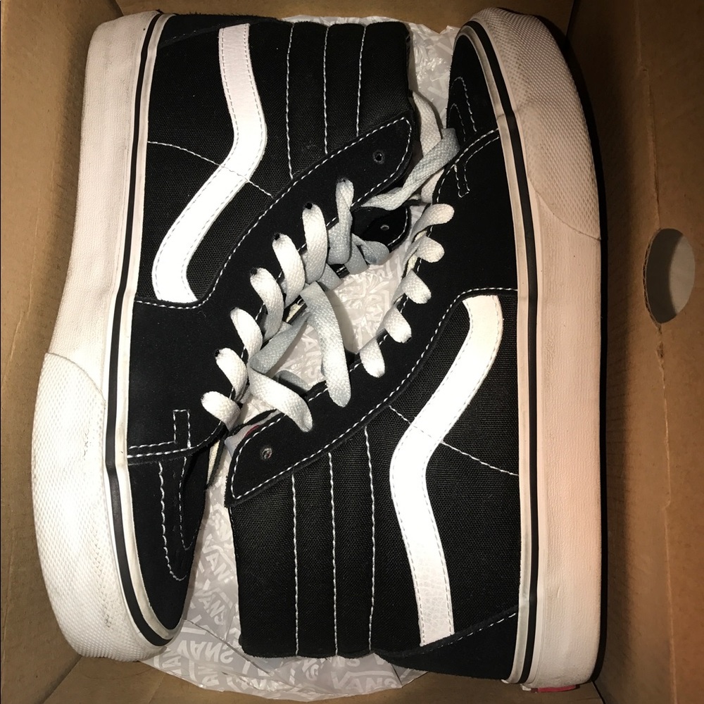 Sk8-hi vans