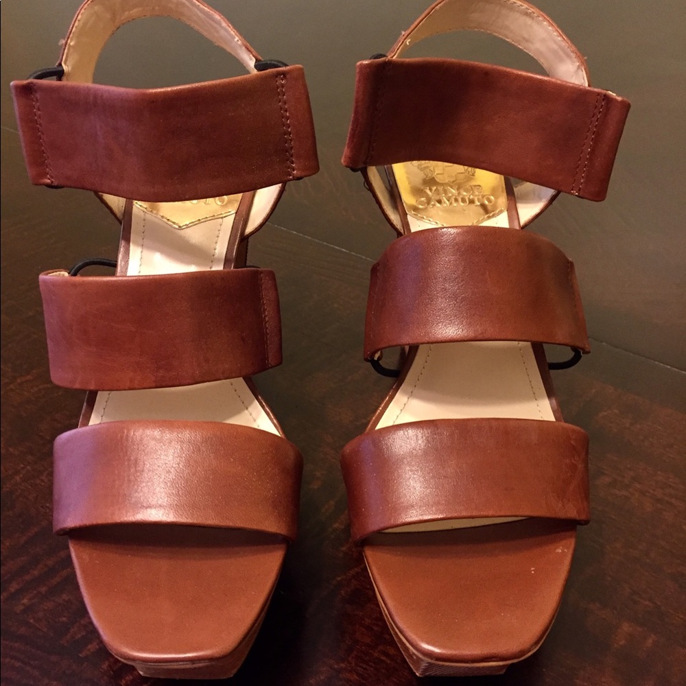 Vince Camuto Wedges
