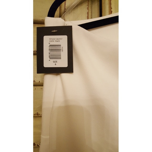 MARINA JUMPSUIT - Picture 6 of 7