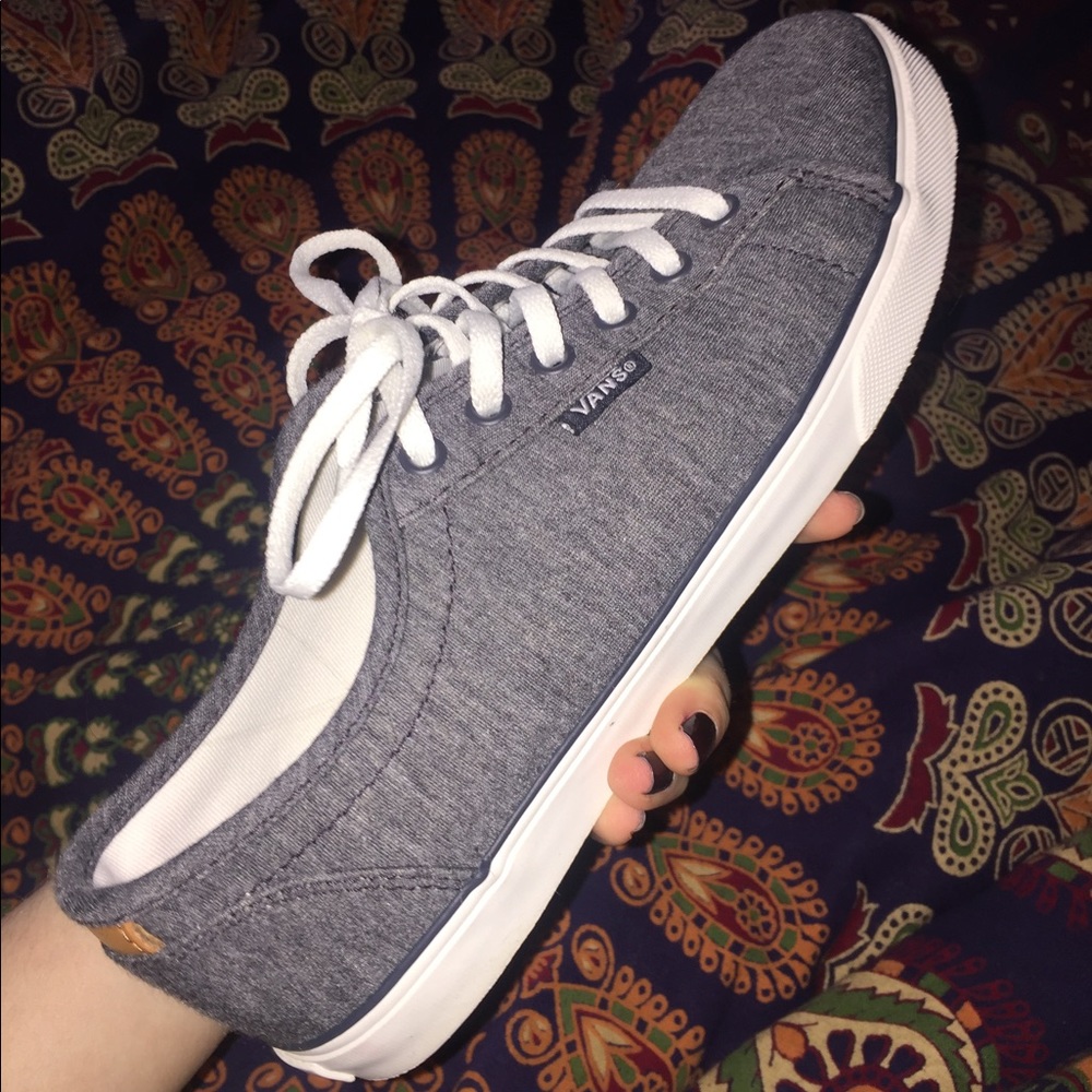 GRAY VANS