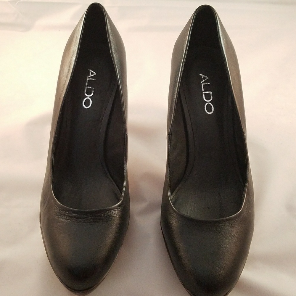 Aldo Black Platform Pump - image 1