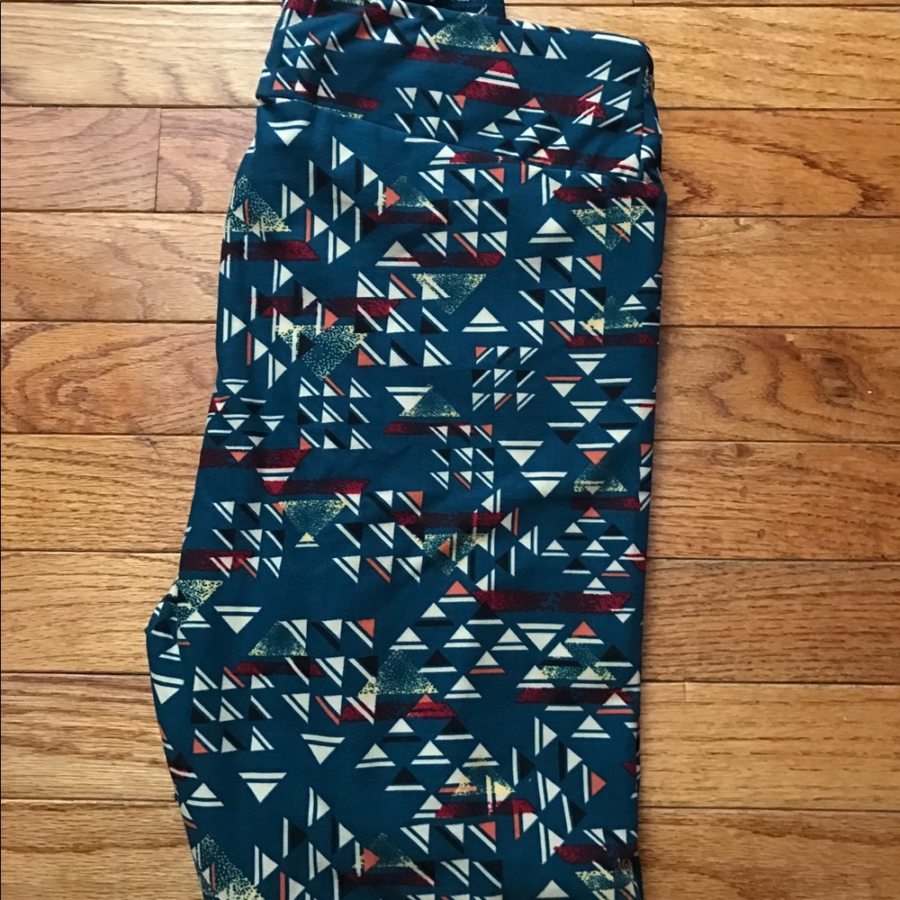 Lularoe Tc leggings!