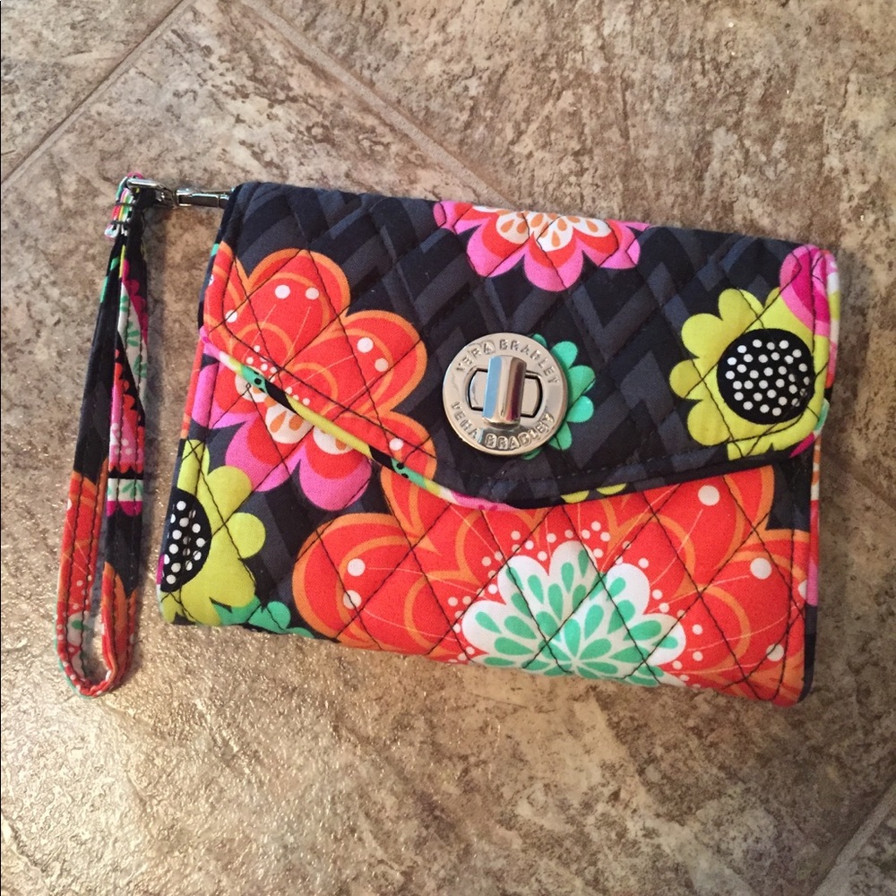 New Vera Bradley wristlet