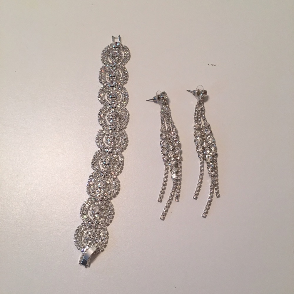 Diamond bracelet and earrings