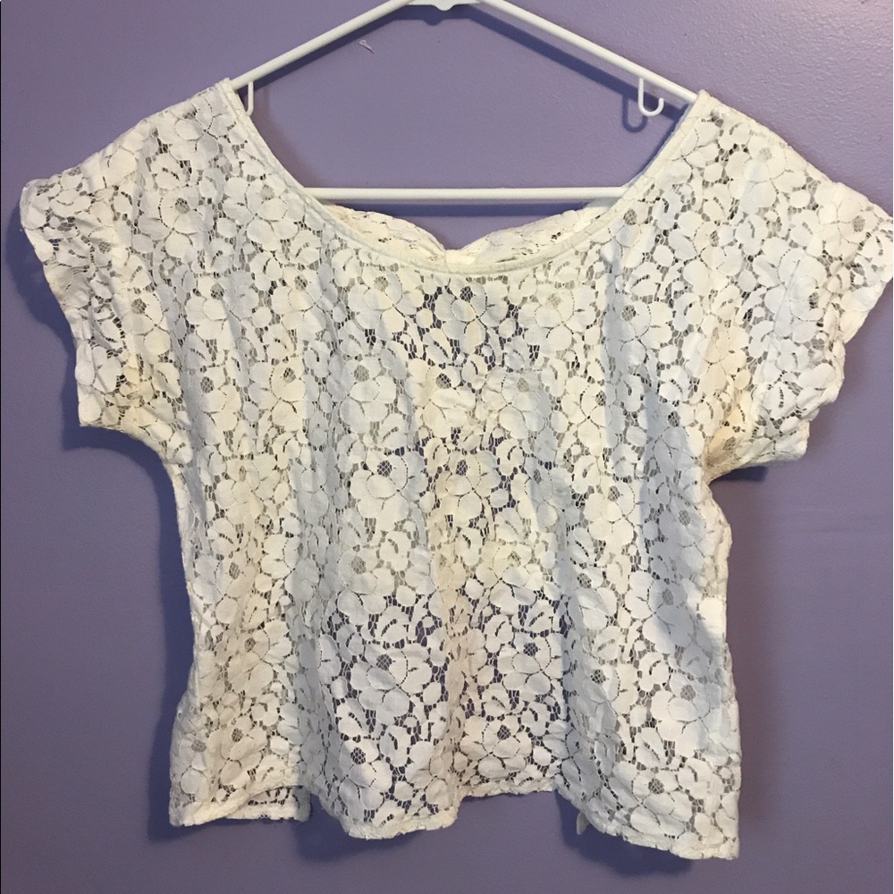 Crochet cropped top