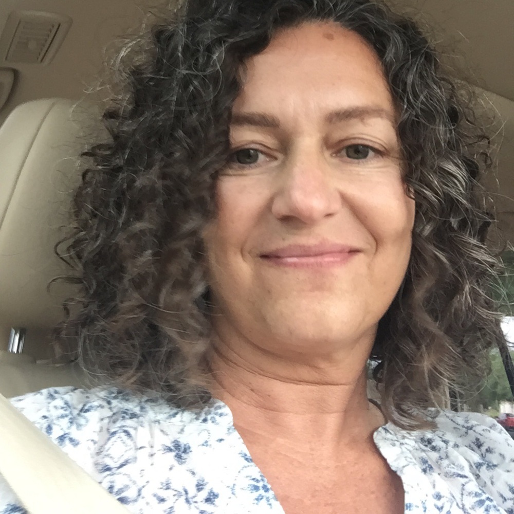 Meet your Posher, April