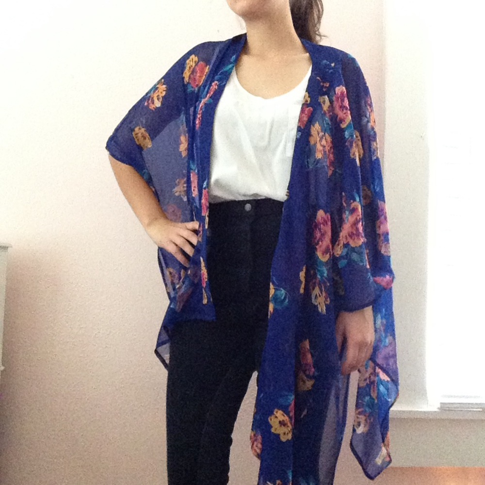 Cute floral kimono