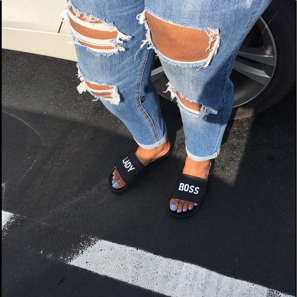 "LADY BOSS" Slippers - Picture 2 of 2