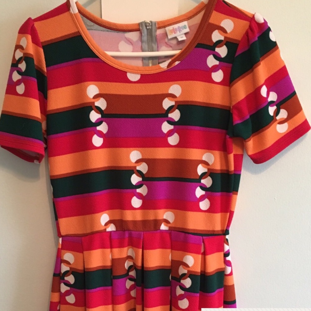 LuLaRoe Amelia