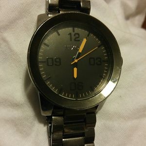Nixon Corporal watch